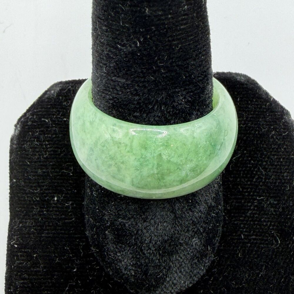 Vintage Green Jade Band Ring Size 9.5 Natural Stone 8.1g Polished Estate